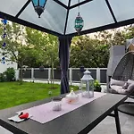 Апартаменты Rose *